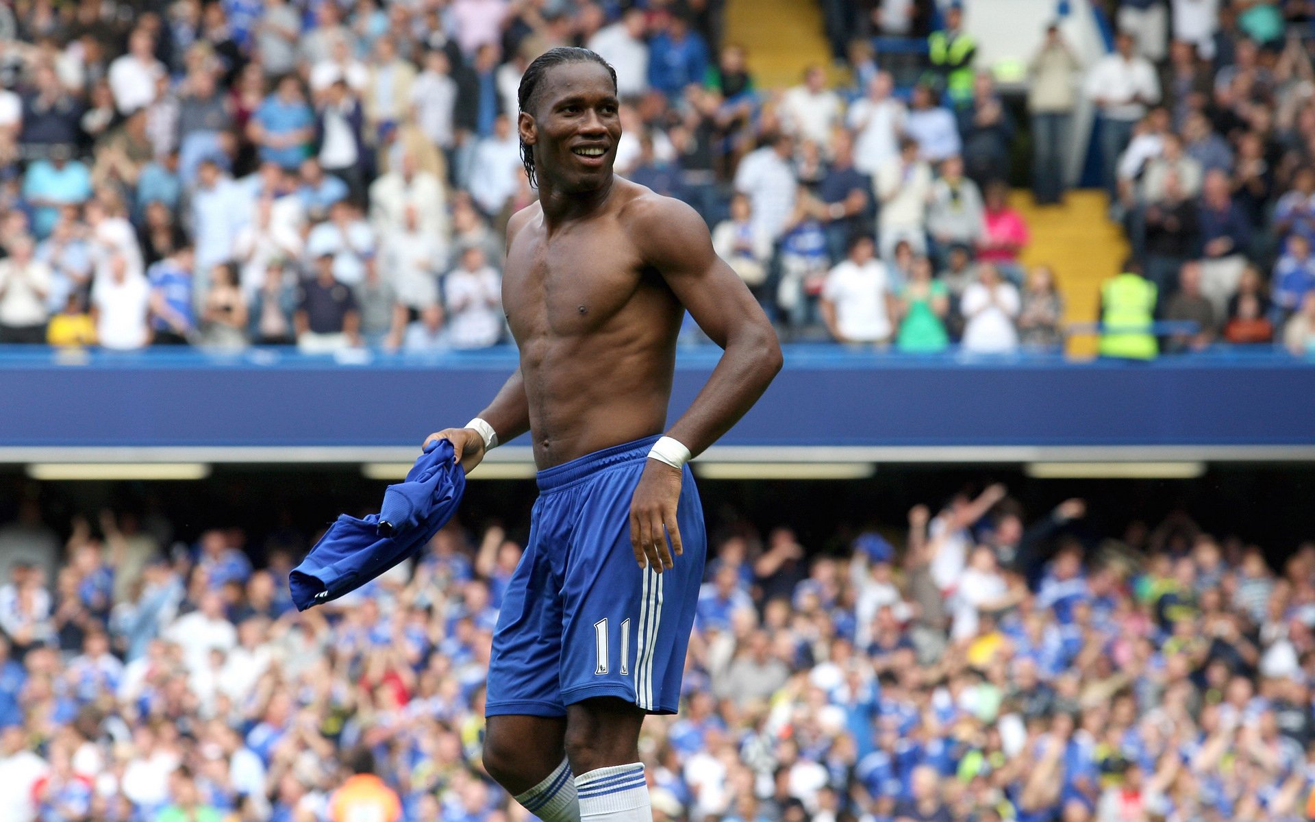 全球首届机器人竞技大赛落幕 中国代表队斩获全能冠军